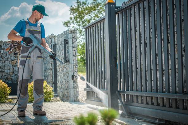Best Soft Washing for Delicate Surfaces in Veazie, ME